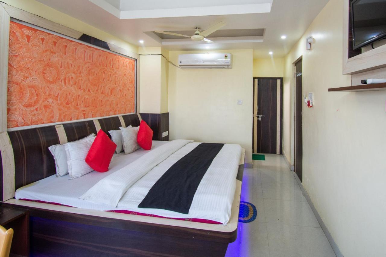 Capital O 67892 Hotel Sujata ธาราพิธ ภายนอก รูปภาพ